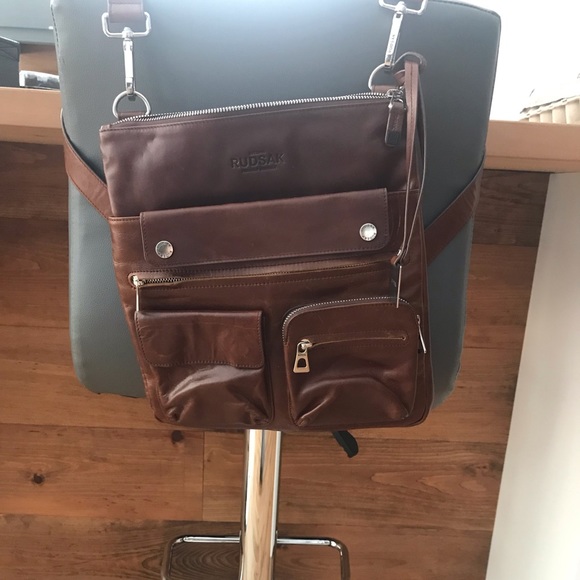 Sac Rudsak - Picture 2 of 8